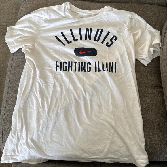 Nike Other - Nike White Illinois Fighting Illini Tee